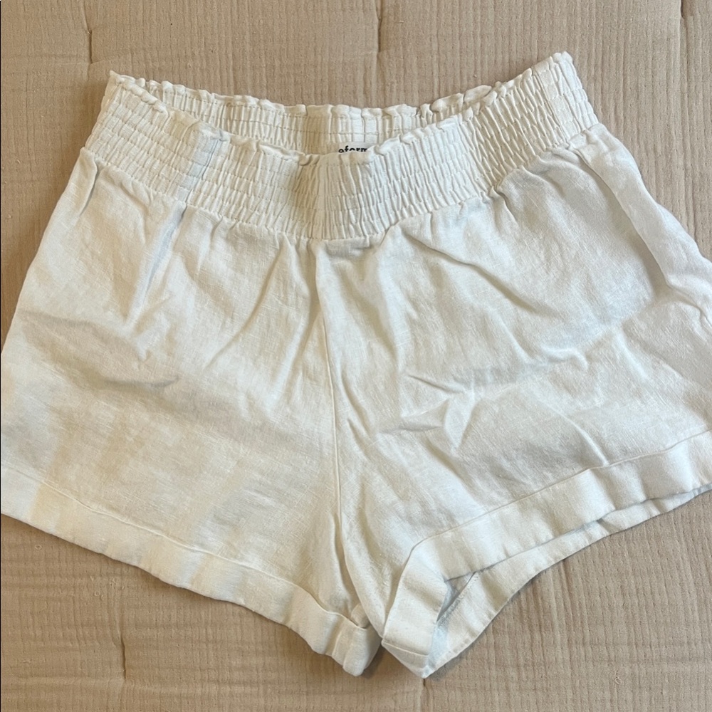 Reformation Mila Linen short